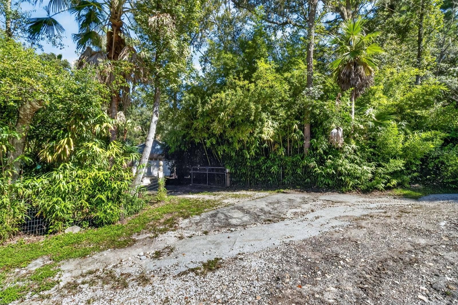 2321 SPRING LAKE HIGHWAY, Brooksville, FL 34602