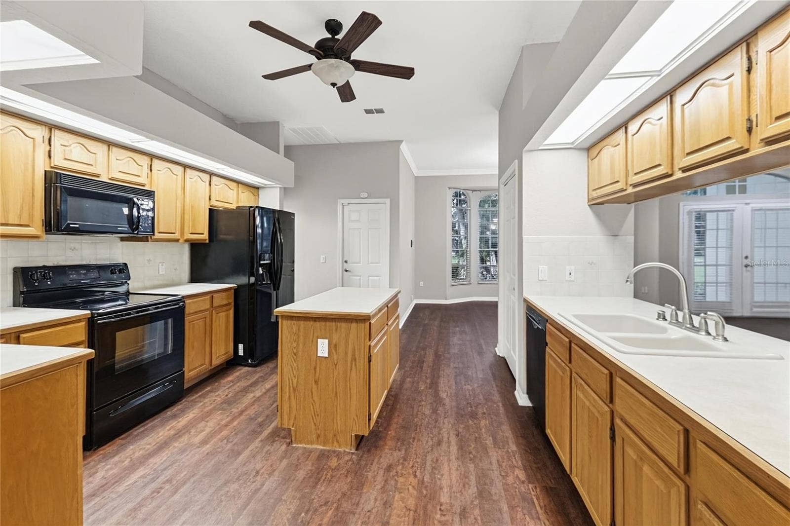 2820 CLUBHOUSE DRIVE, Plant City, FL 33566 2820 CLUBHOUSE DRIVE, Plant City, FL 33566