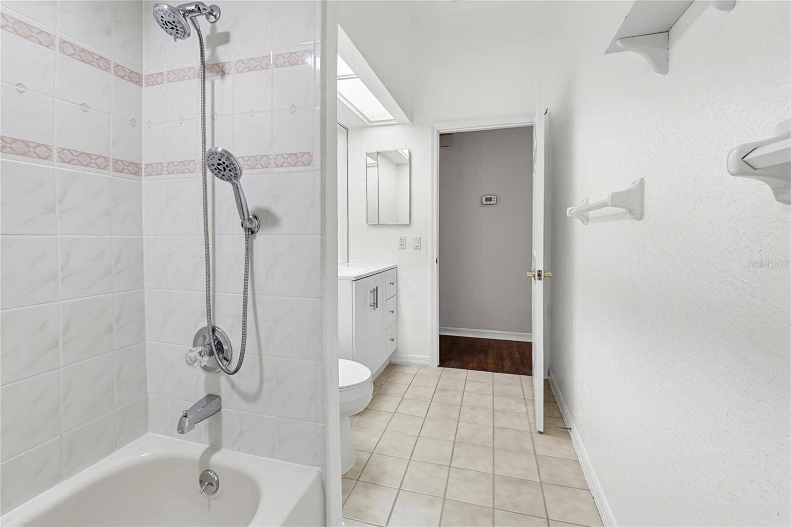 2820 CLUBHOUSE DRIVE, Plant City, FL 33566 2820 CLUBHOUSE DRIVE, Plant City, FL 33566
