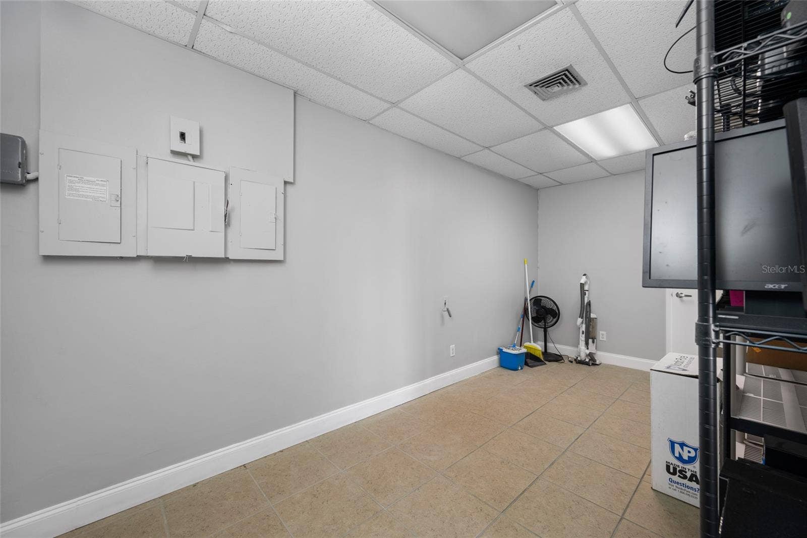 710 1ST AVENUE SW, Largo, FL 33770 710 1ST AVENUE SW, Largo, FL 33770