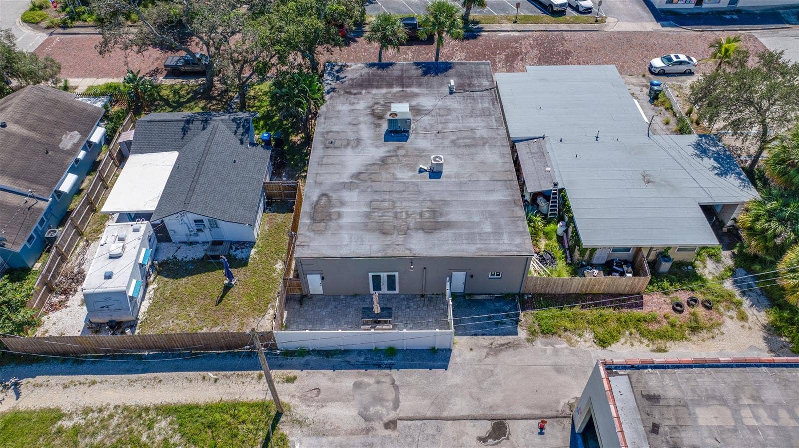 710 1ST AVENUE SW, Largo, FL 33770 710 1ST AVENUE SW, Largo, FL 33770