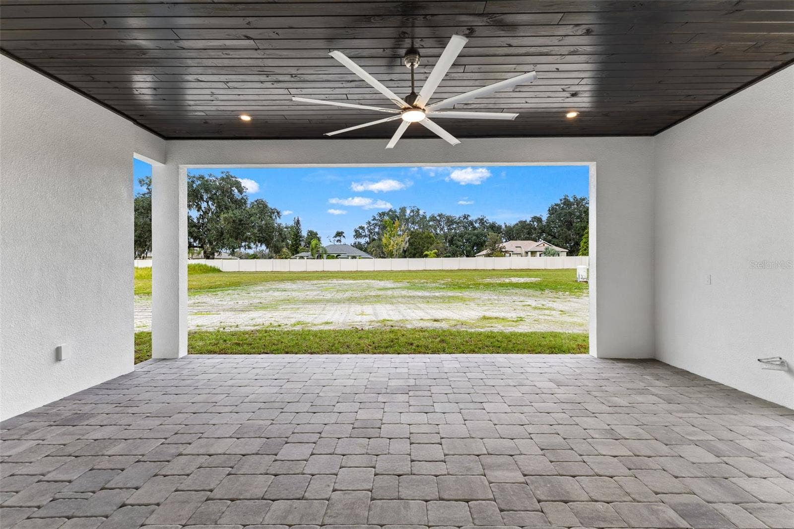 14282 PINE STRAW COURT, Dover, FL 33527