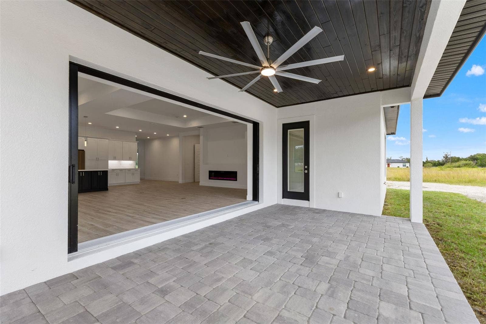 14282 PINE STRAW COURT, Dover, FL 33527