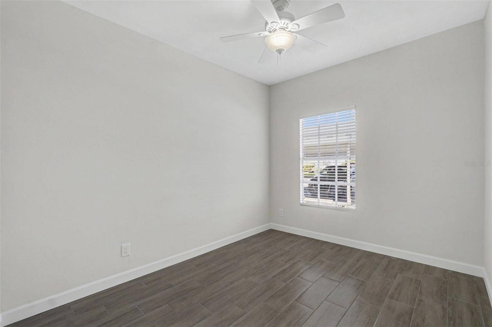 6081 LAKE FRONT DRIVE, Fort Myers, FL 33908