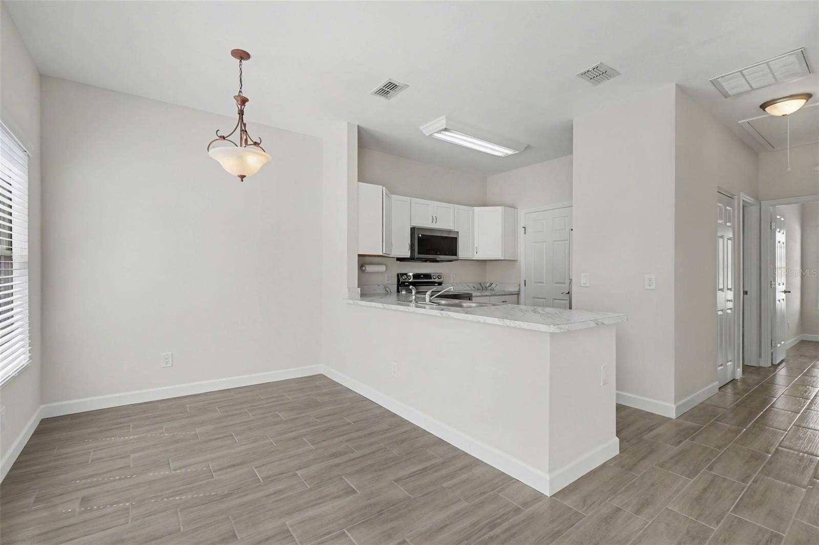 6081 LAKE FRONT DRIVE, Fort Myers, FL 33908