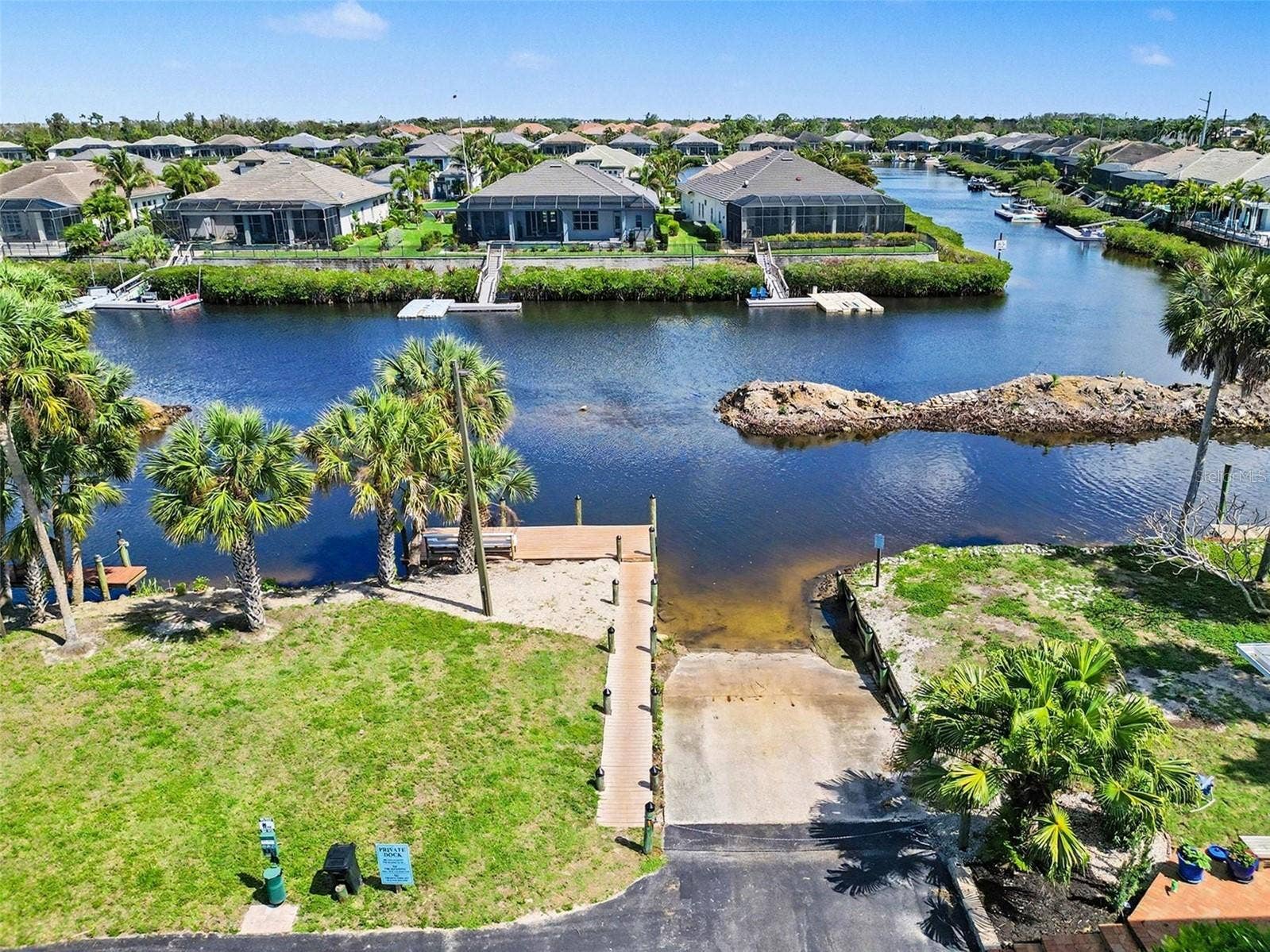 6081 LAKE FRONT DRIVE, Fort Myers, FL 33908