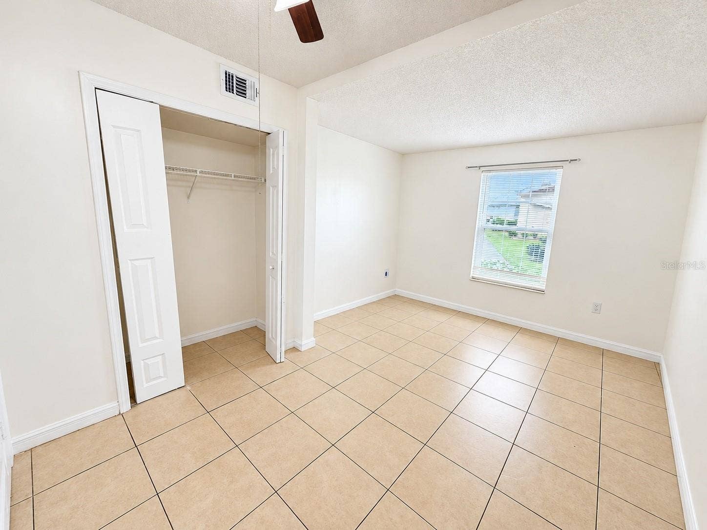 833 SKY LAKE CIRCLE, #A, Orlando, FL 32809