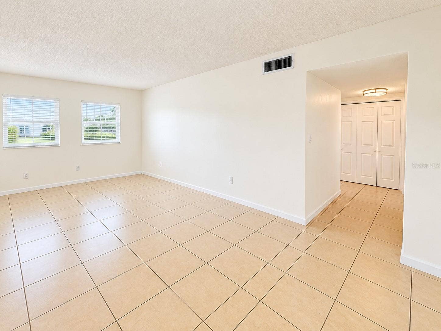 833 SKY LAKE CIRCLE, #A, Orlando, FL 32809