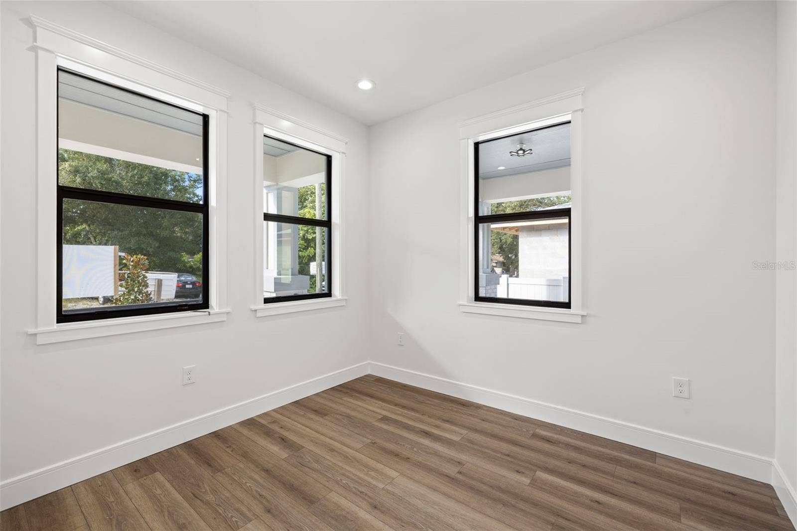 2910 N 25TH STREET, Tampa, FL 33605 Office