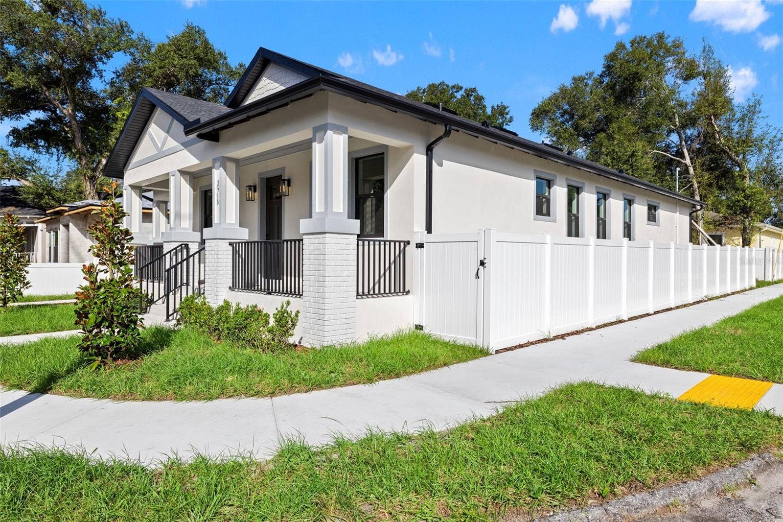 2910 N 25TH STREET, Tampa, FL 33605 2910 N 25TH STREET, Tampa, FL 33605