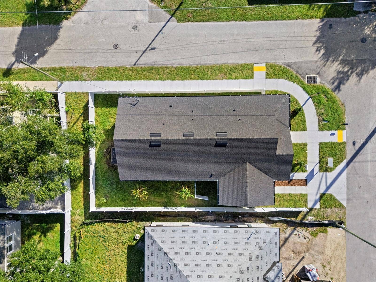 2910 N 25TH STREET, Tampa, FL 33605 Corner property