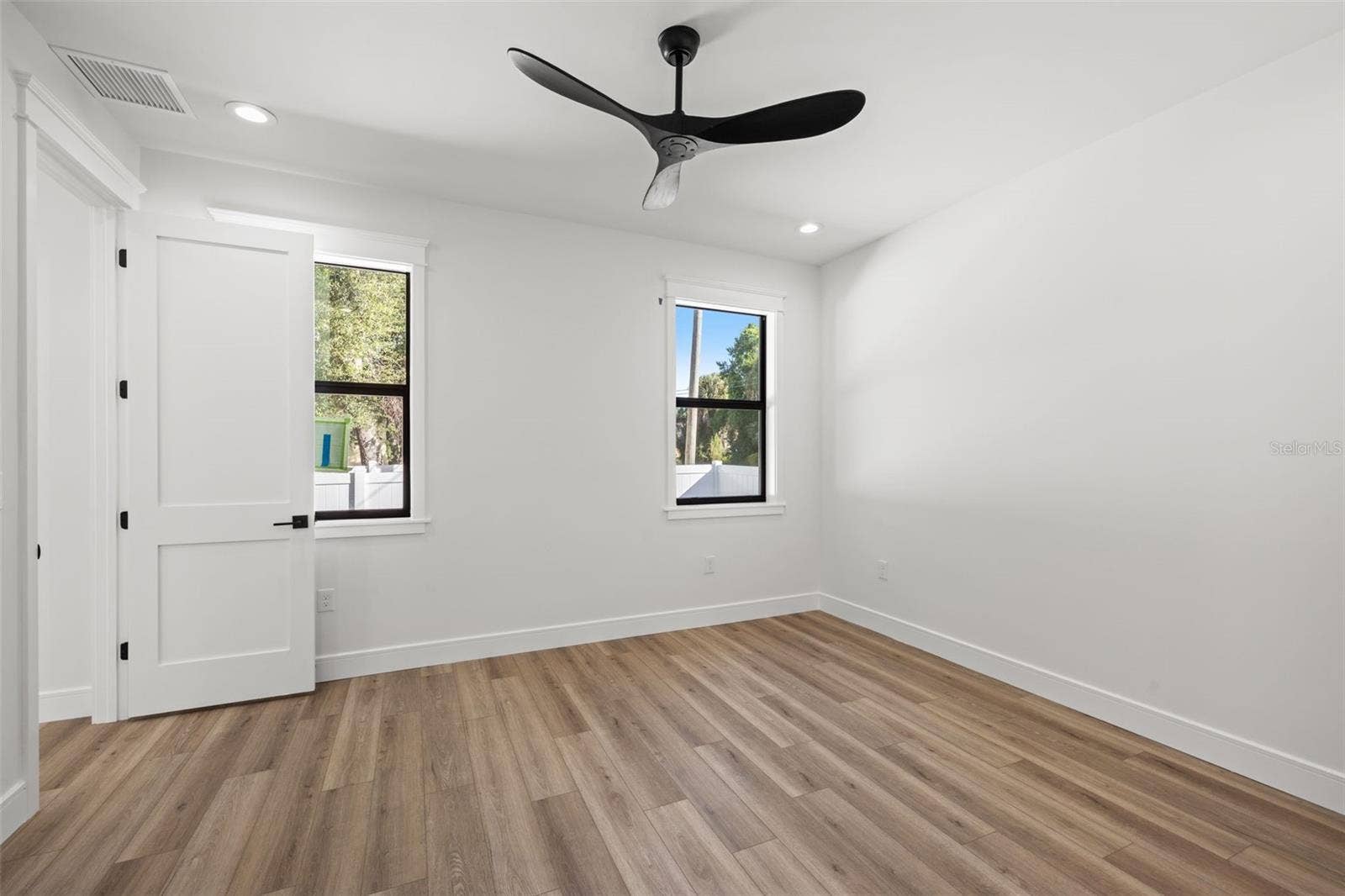 2910 N 25TH STREET, Tampa, FL 33605 Primary bedroom