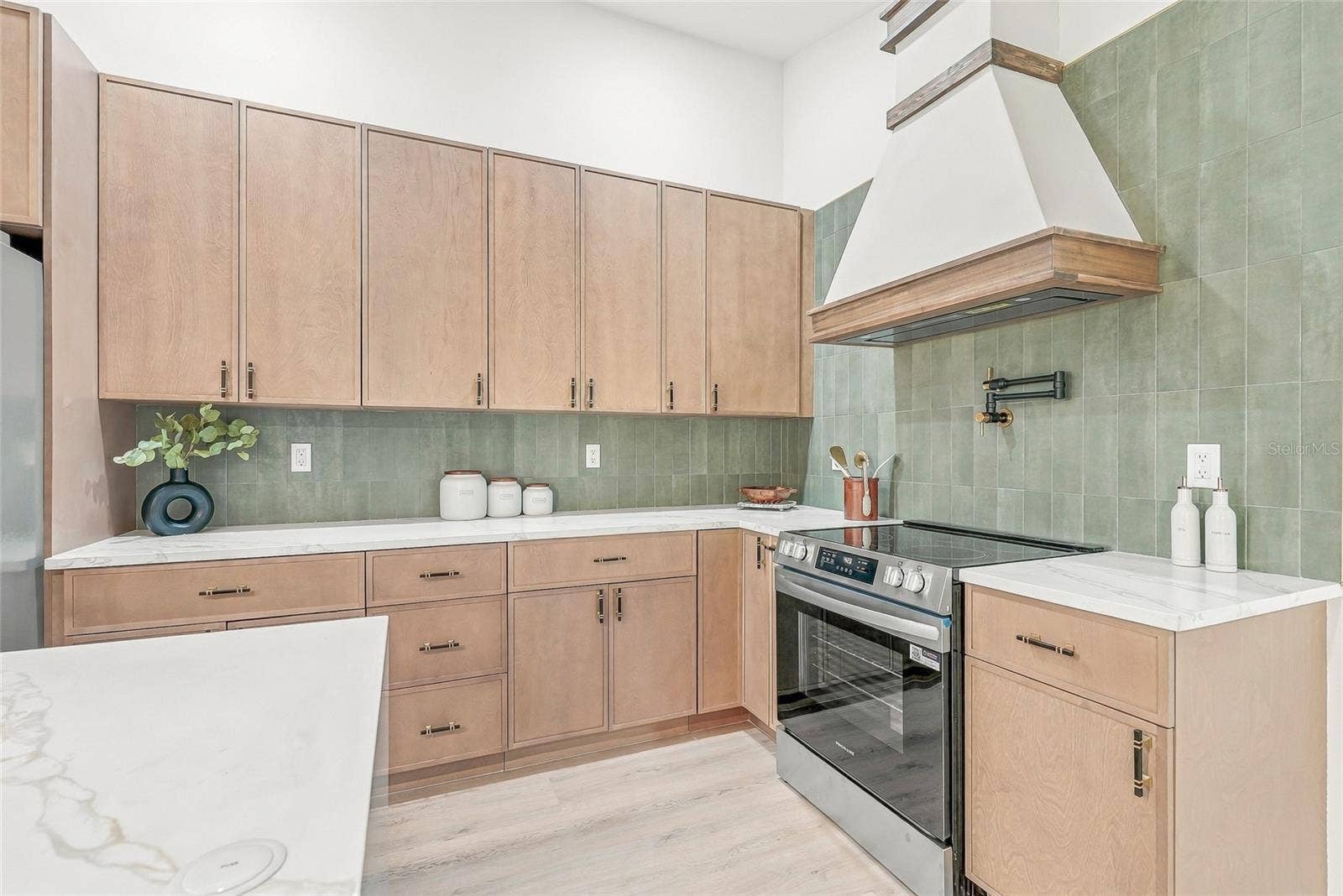 3405 46TH STREET W, Bradenton, FL 34209