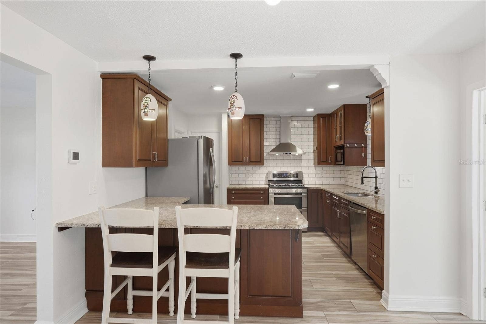 1460 69TH PLACE S, St Petersburg, FL 33705 1460 69TH PLACE S, St Petersburg, FL 33705