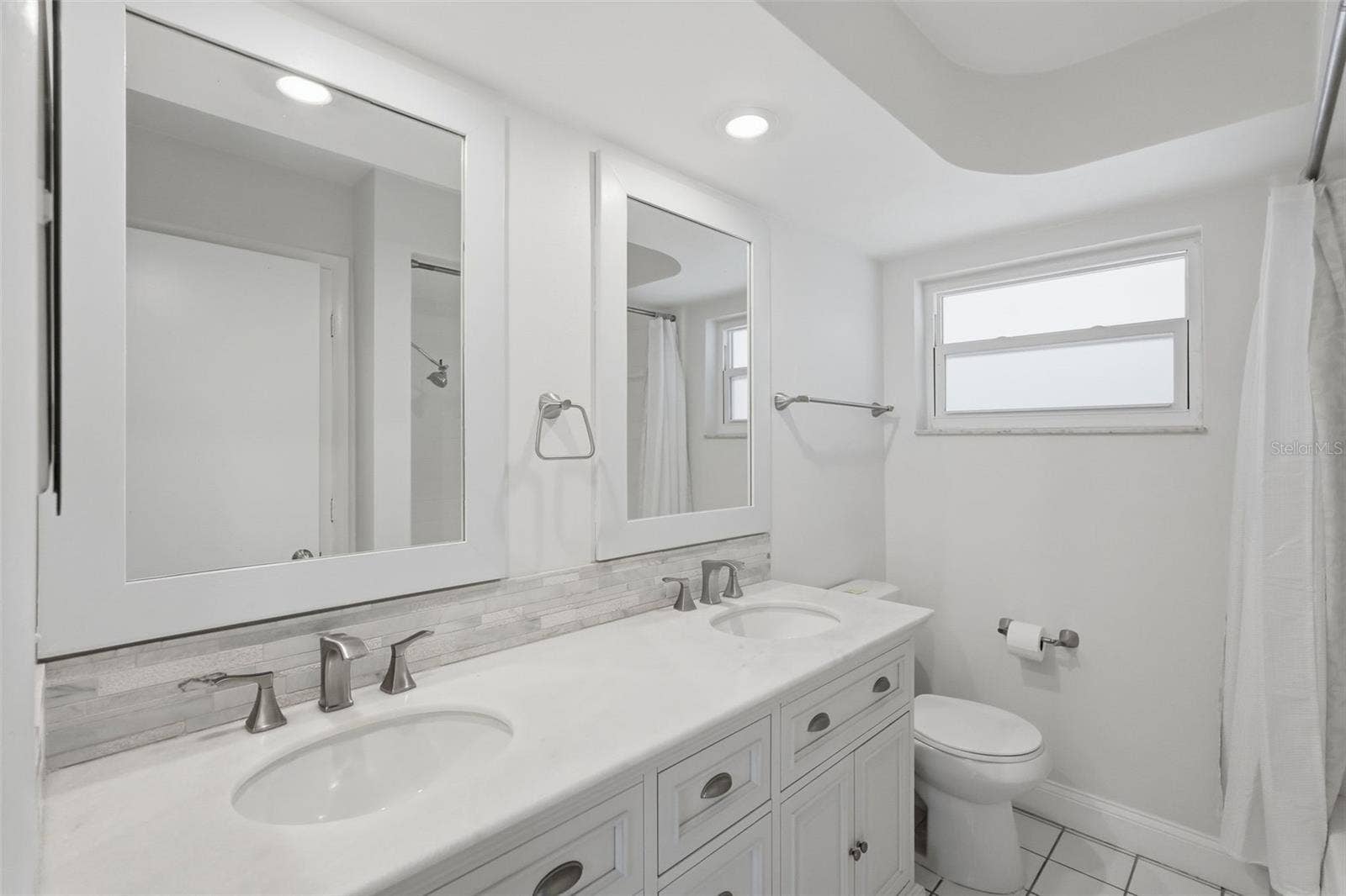 1460 69TH PLACE S, St Petersburg, FL 33705 1460 69TH PLACE S, St Petersburg, FL 33705