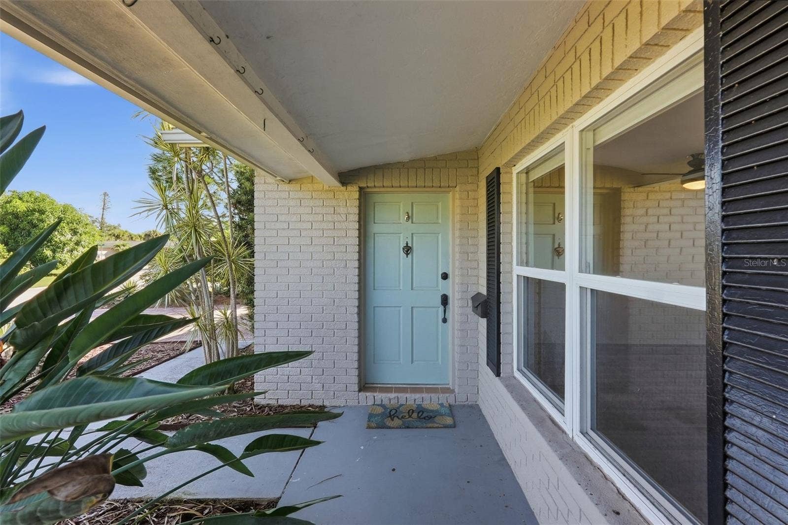 1460 69TH PLACE S, St Petersburg, FL 33705 1460 69TH PLACE S, St Petersburg, FL 33705