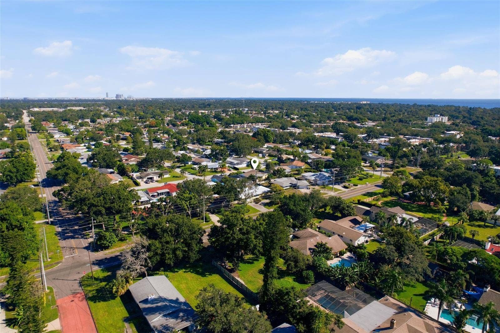 1460 69TH PLACE S, St Petersburg, FL 33705 1460 69TH PLACE S, St Petersburg, FL 33705