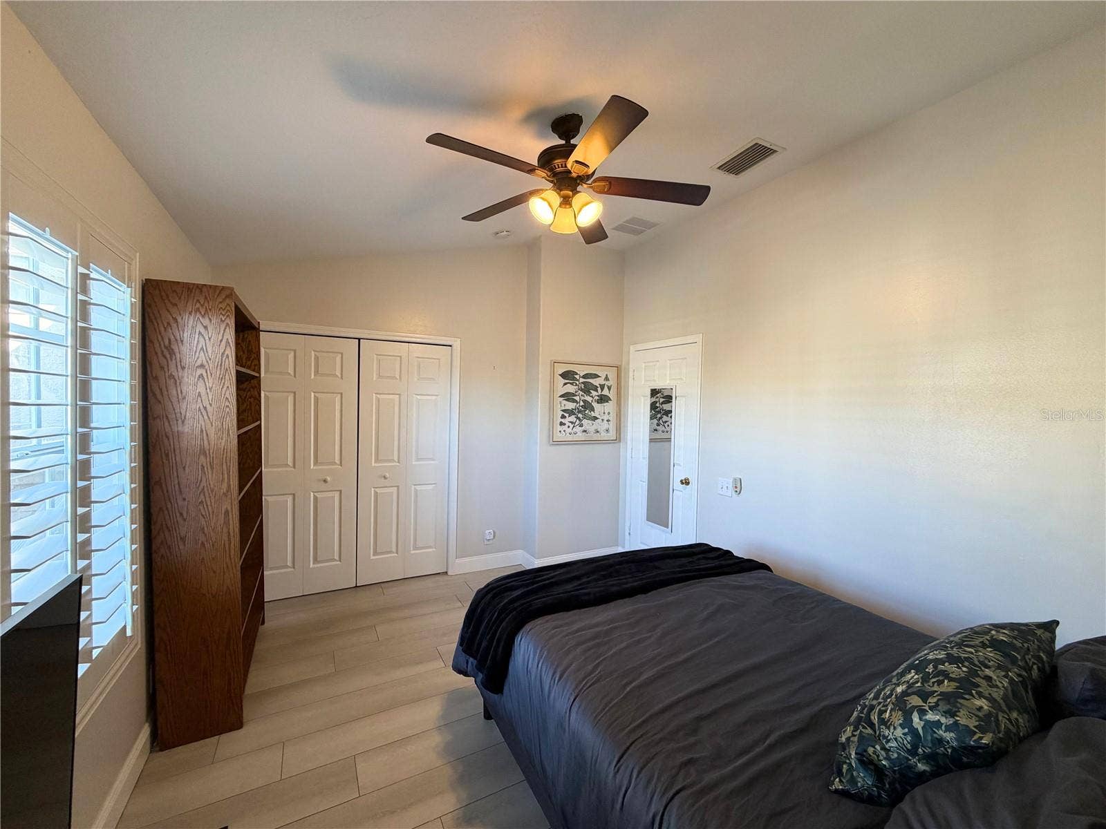 5350 60TH AVENUE N, St Petersburg, FL 33709 5350 60TH AVENUE N, St Petersburg, FL 33709