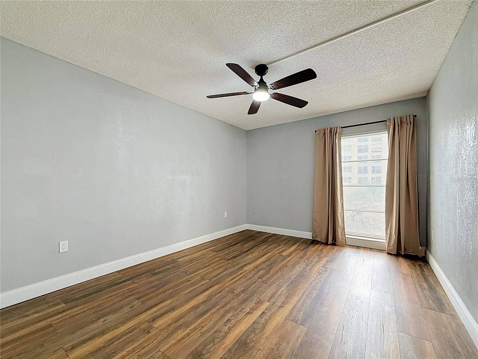 3rd Bedroom 11 x 14