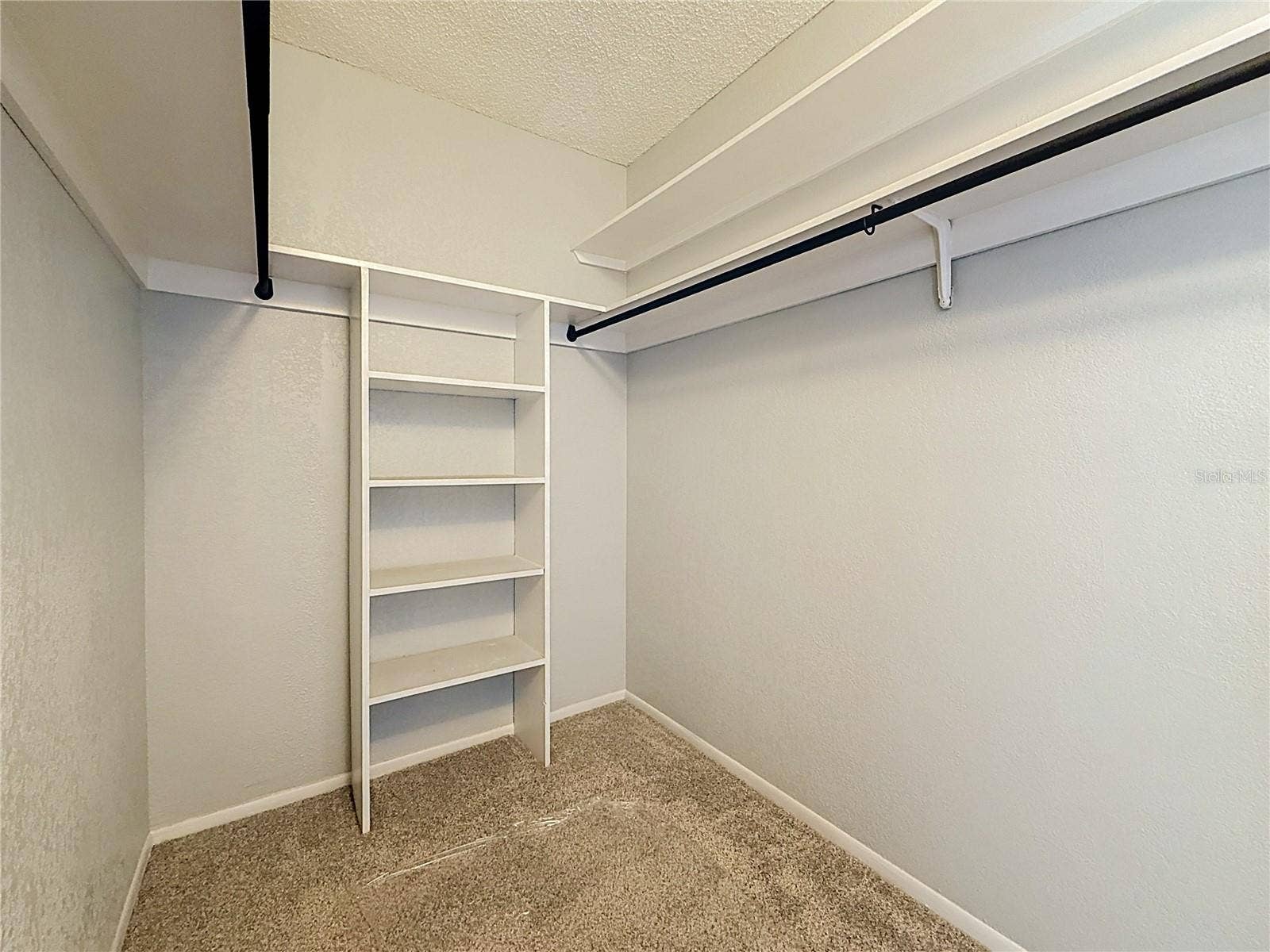 1 walk in closet