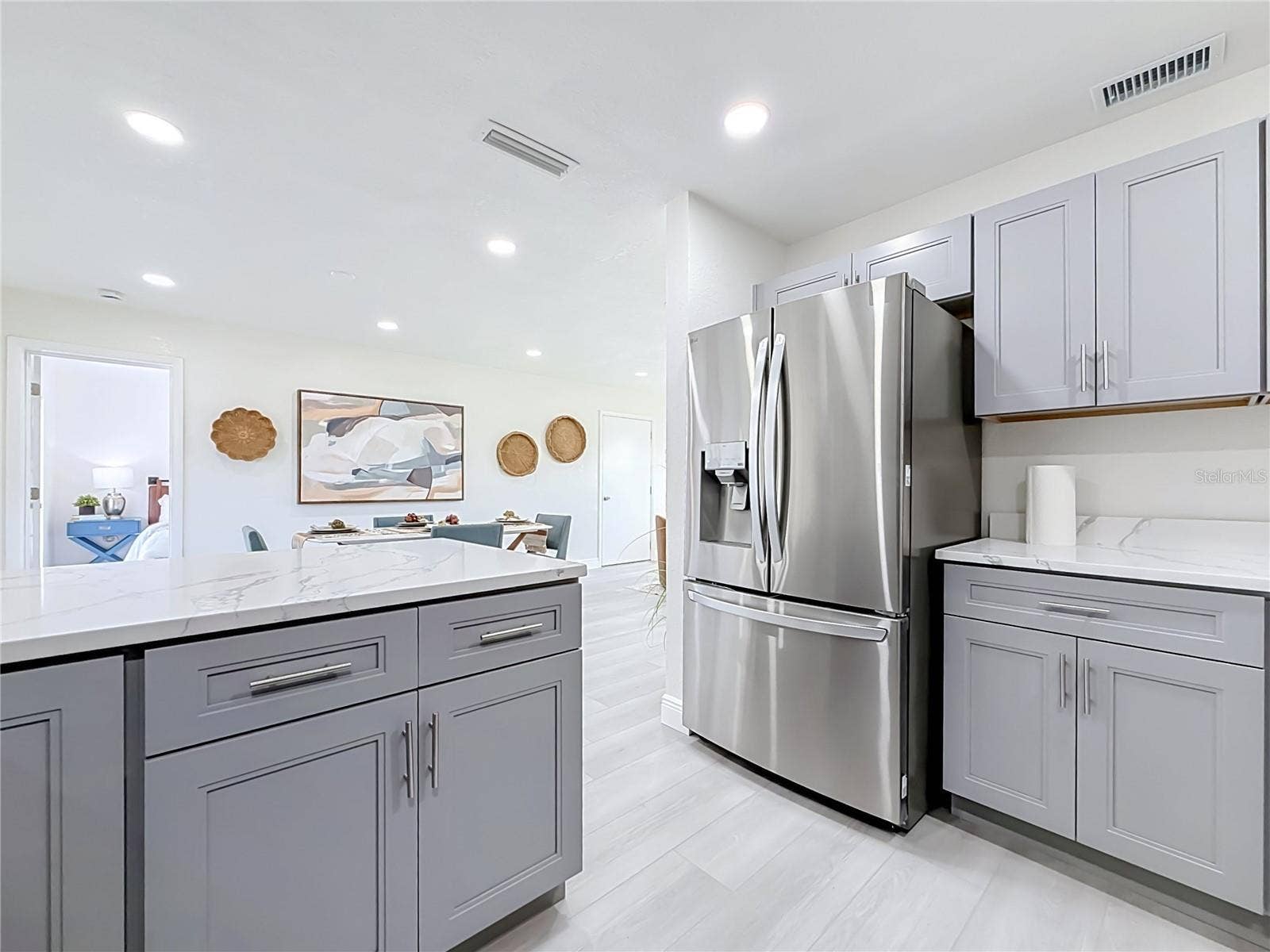 5164 JASMINE CIRCLE, St Petersburg, FL 33714 5164 JASMINE CIRCLE, St Petersburg, FL 33714