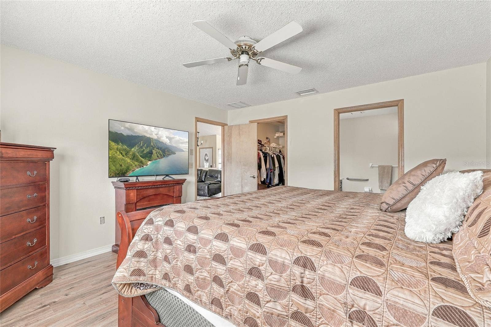 Master Bed
