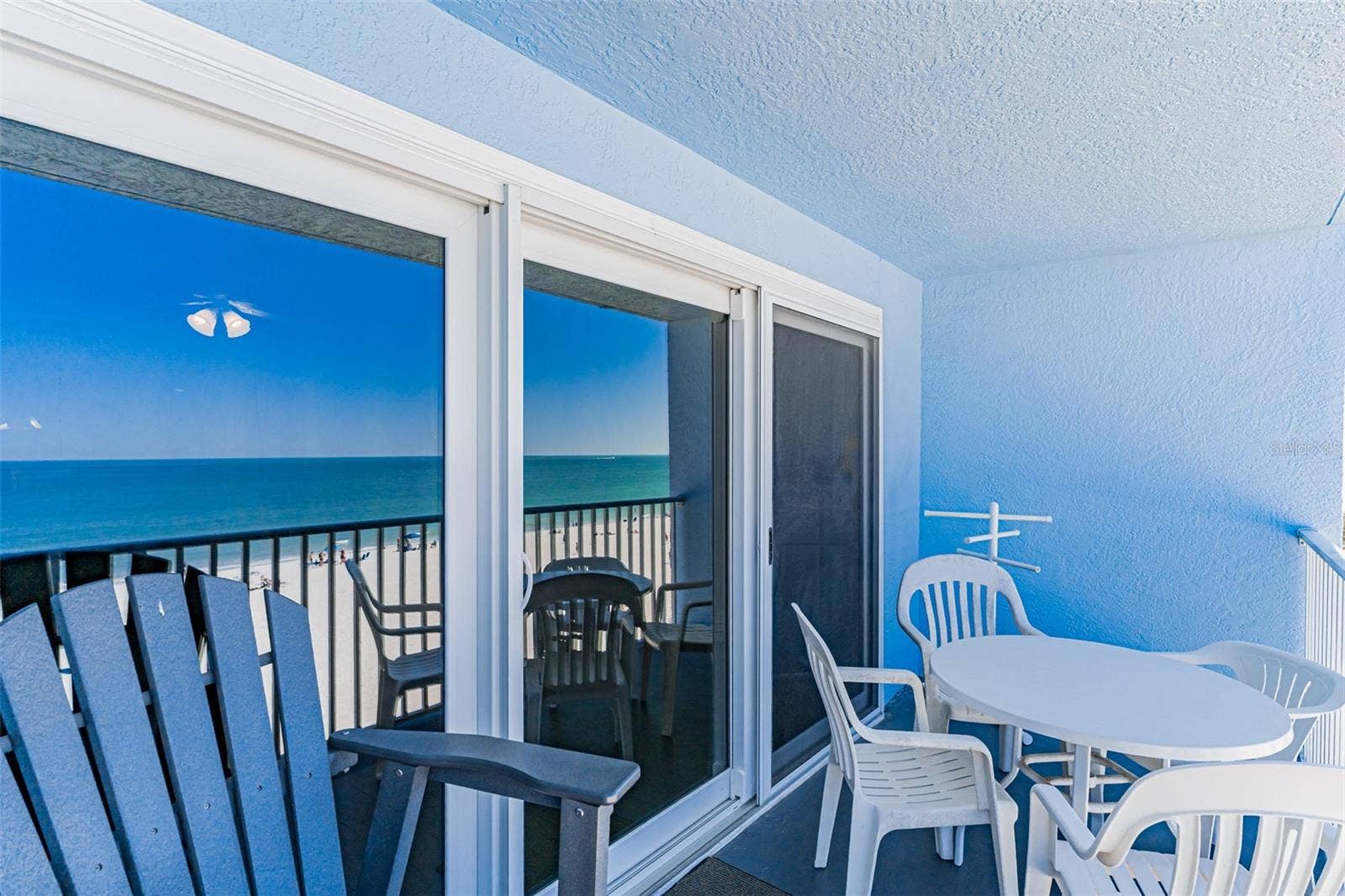18500 GULF BOULEVARD, #404, Indian Shores, FL 33785 18500 GULF BOULEVARD, #404, Indian Shores, FL 33785