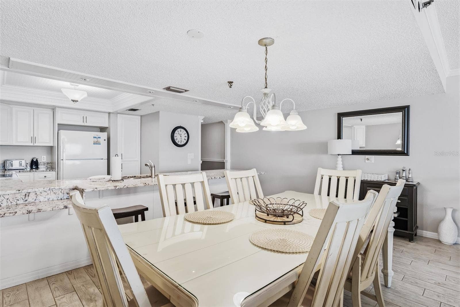 18500 GULF BOULEVARD, #404, Indian Shores, FL 33785 18500 GULF BOULEVARD, #404, Indian Shores, FL 33785