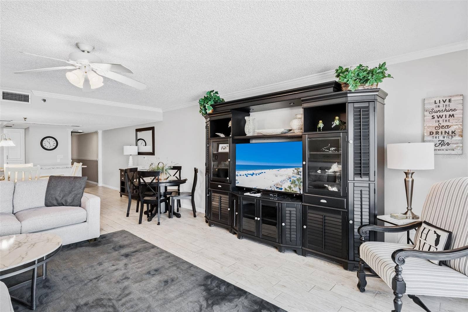 18500 GULF BOULEVARD, #404, Indian Shores, FL 33785 18500 GULF BOULEVARD, #404, Indian Shores, FL 33785