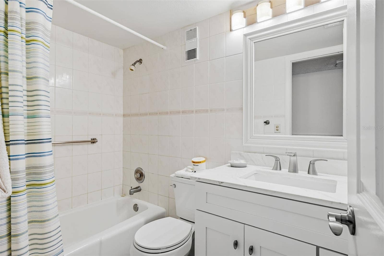 18500 GULF BOULEVARD, #404, Indian Shores, FL 33785 18500 GULF BOULEVARD, #404, Indian Shores, FL 33785