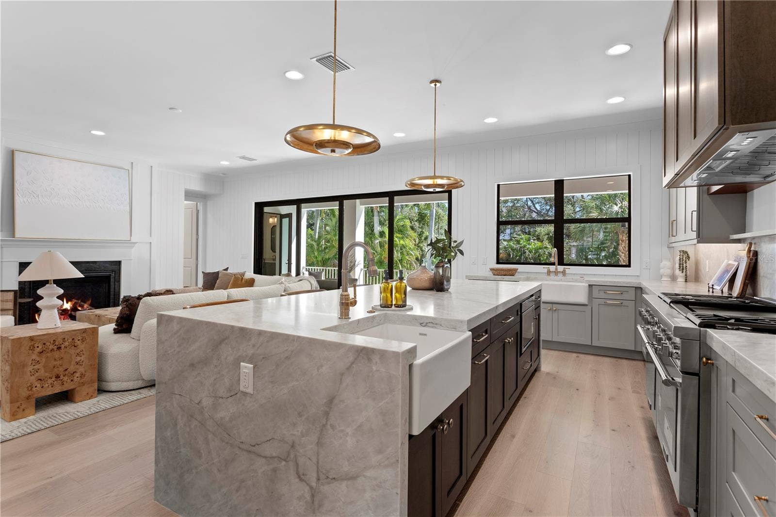 5008 W DICKENS AVENUE, Tampa, FL 33629 5008 W DICKENS AVENUE, Tampa, FL 33629
