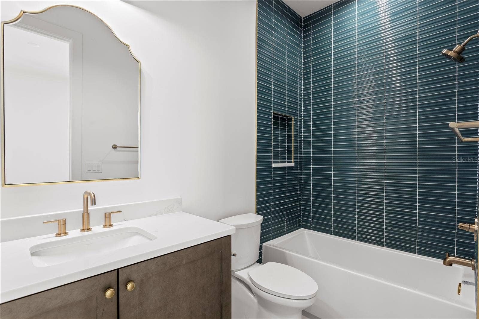 5008 W DICKENS AVENUE, Tampa, FL 33629 Bedroom #4 en suite bath
