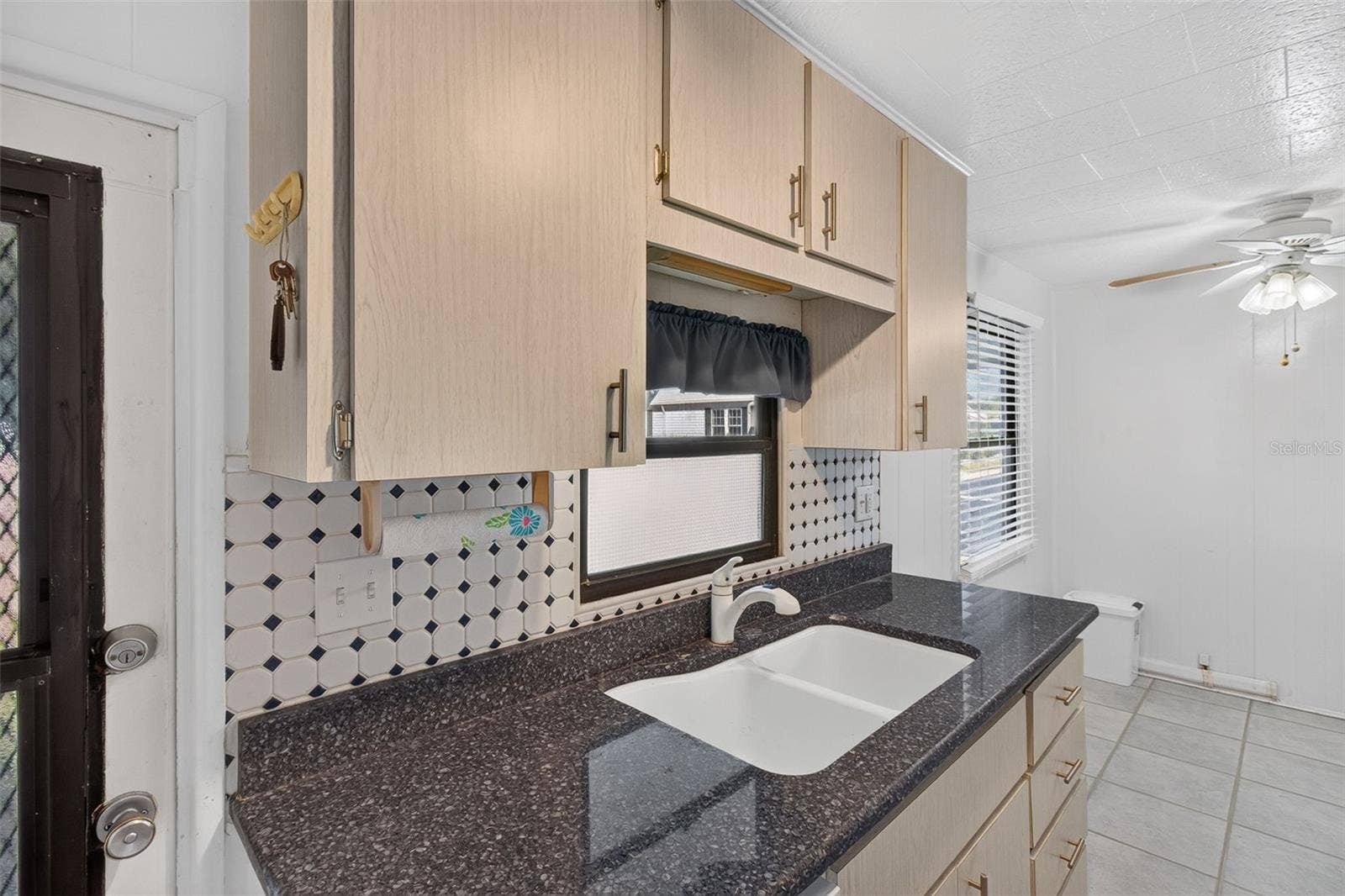 2000 E BAY DRIVE, #52, Largo, FL 33771