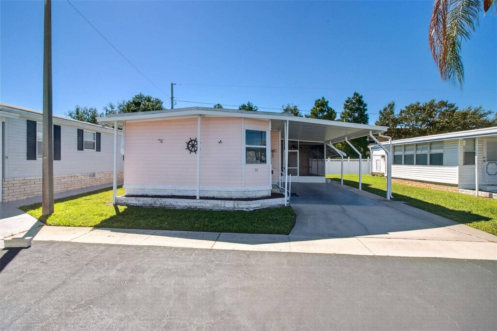 2000 E BAY DRIVE, #52, Largo, FL 33771