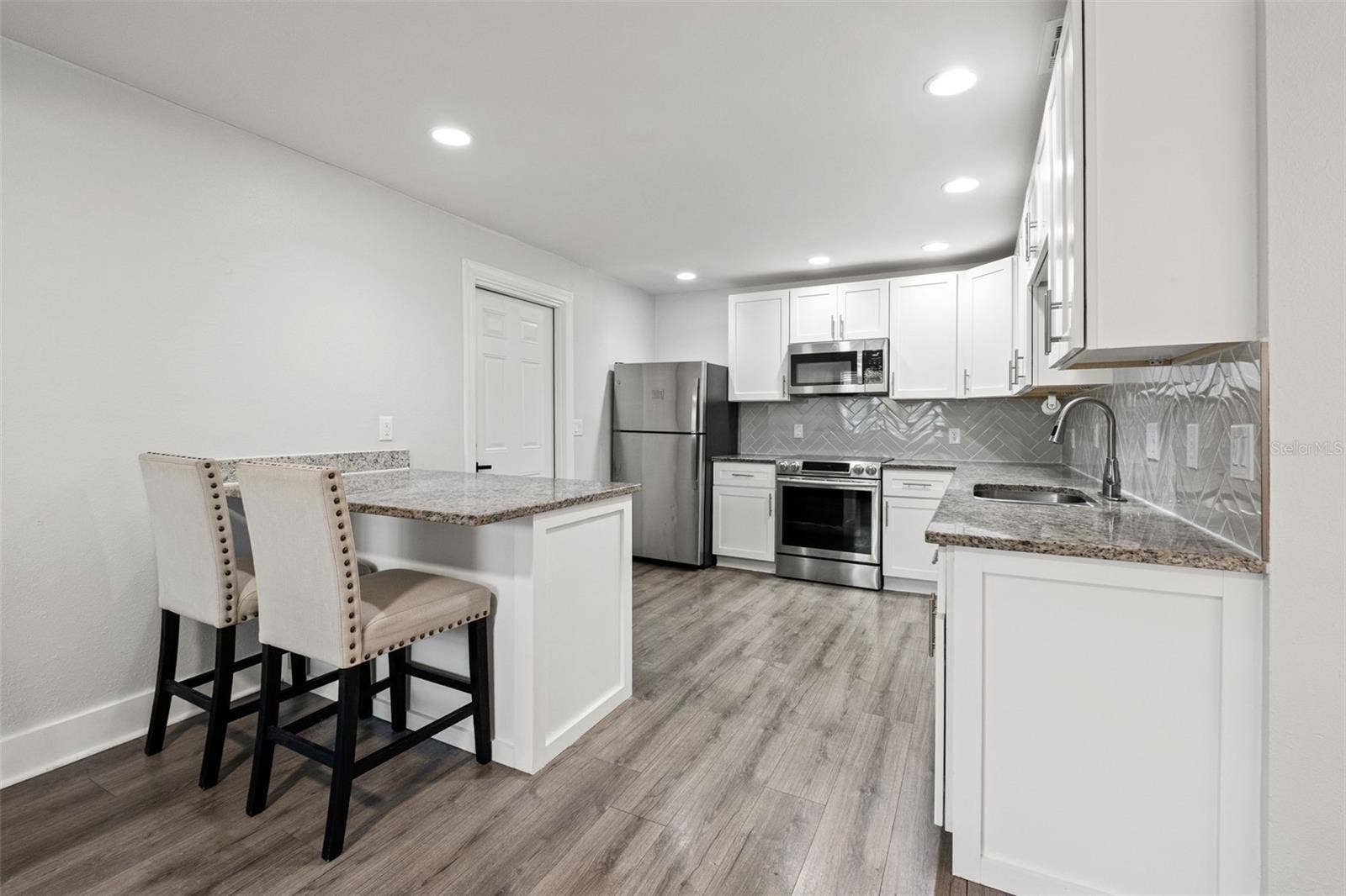 8316 N 10TH STREET, Tampa, FL 33604 8316 N 10TH STREET, Tampa, FL 33604