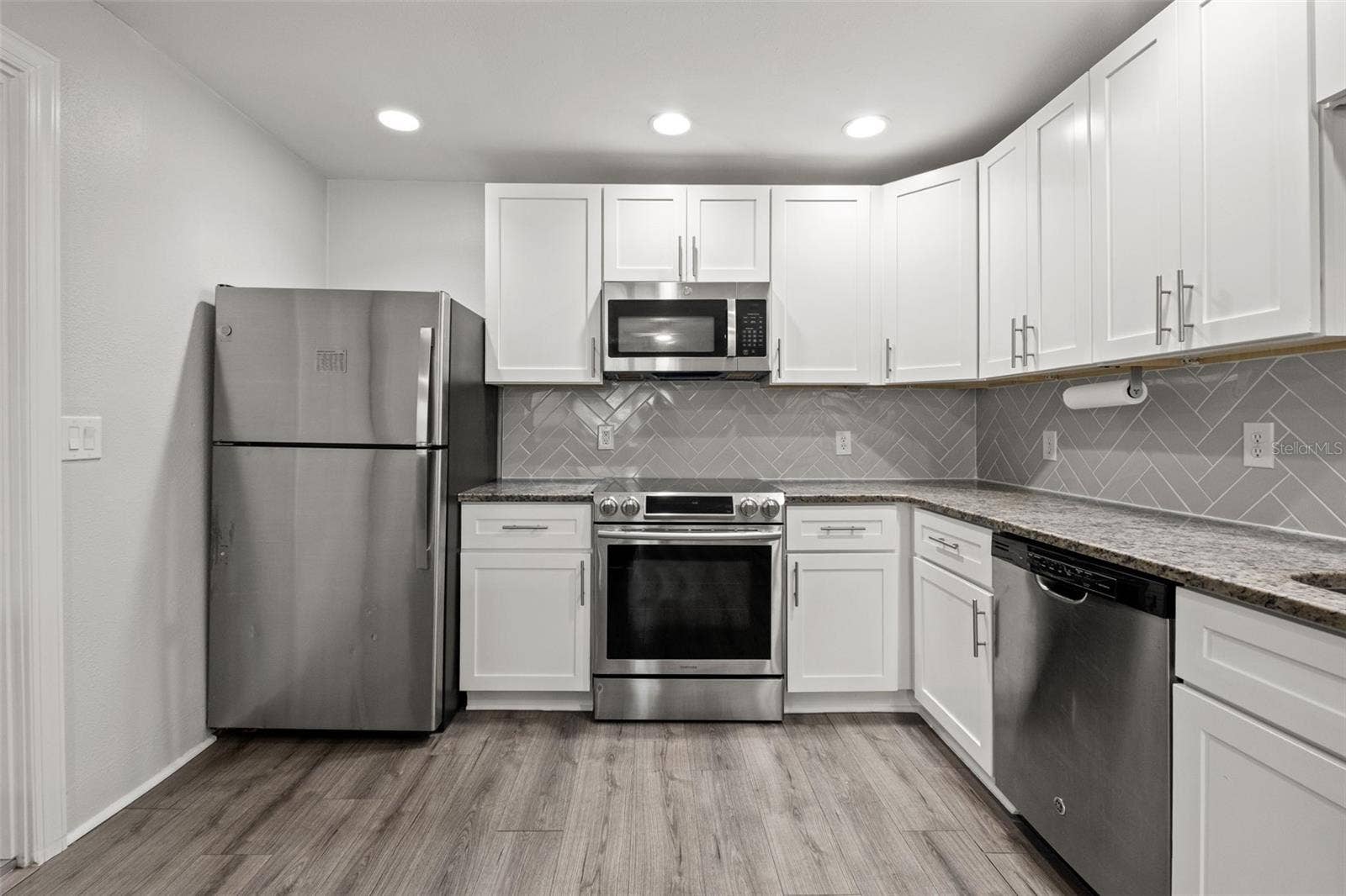8316 N 10TH STREET, Tampa, FL 33604 8316 N 10TH STREET, Tampa, FL 33604