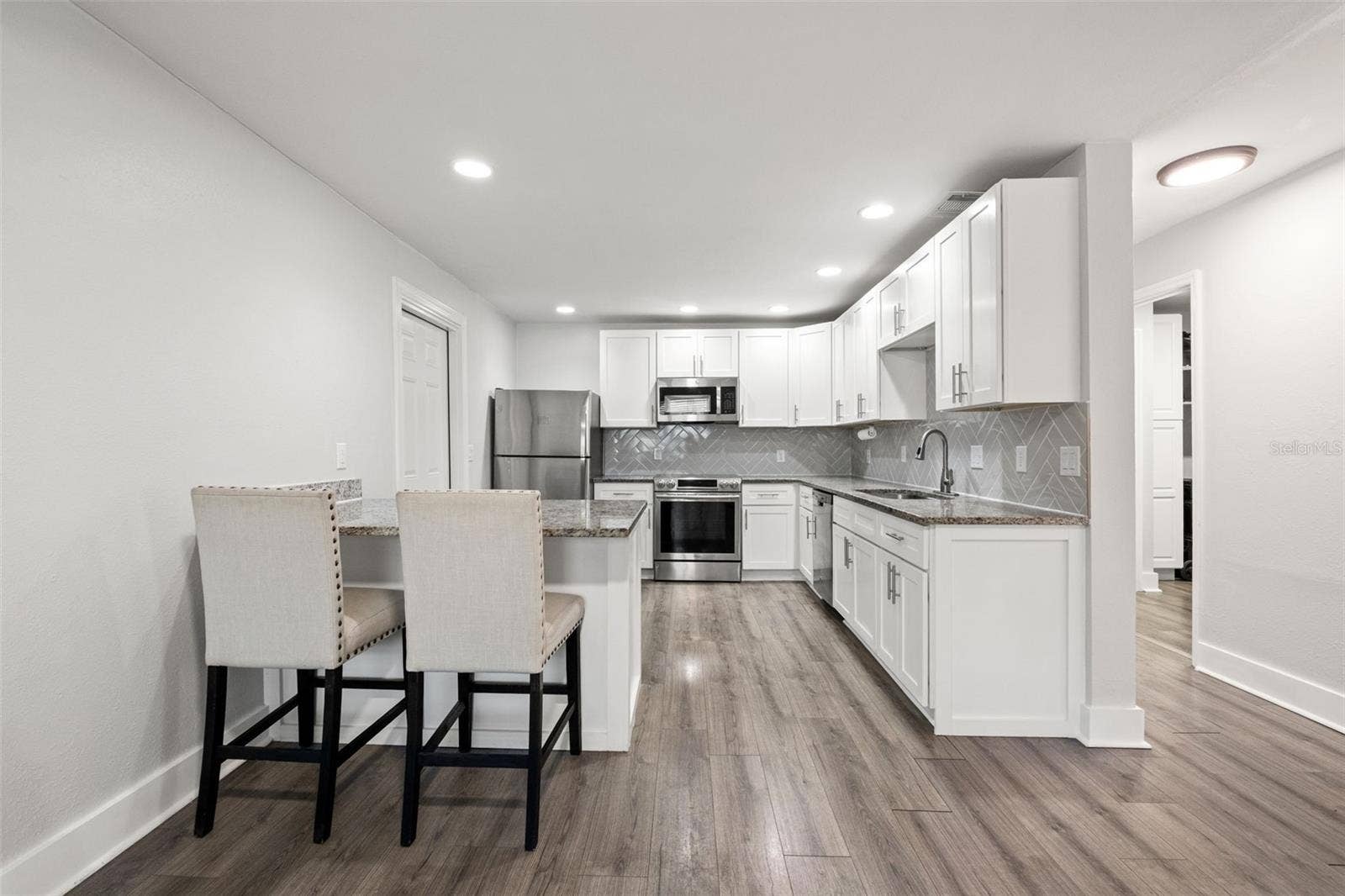 8316 N 10TH STREET, Tampa, FL 33604 8316 N 10TH STREET, Tampa, FL 33604