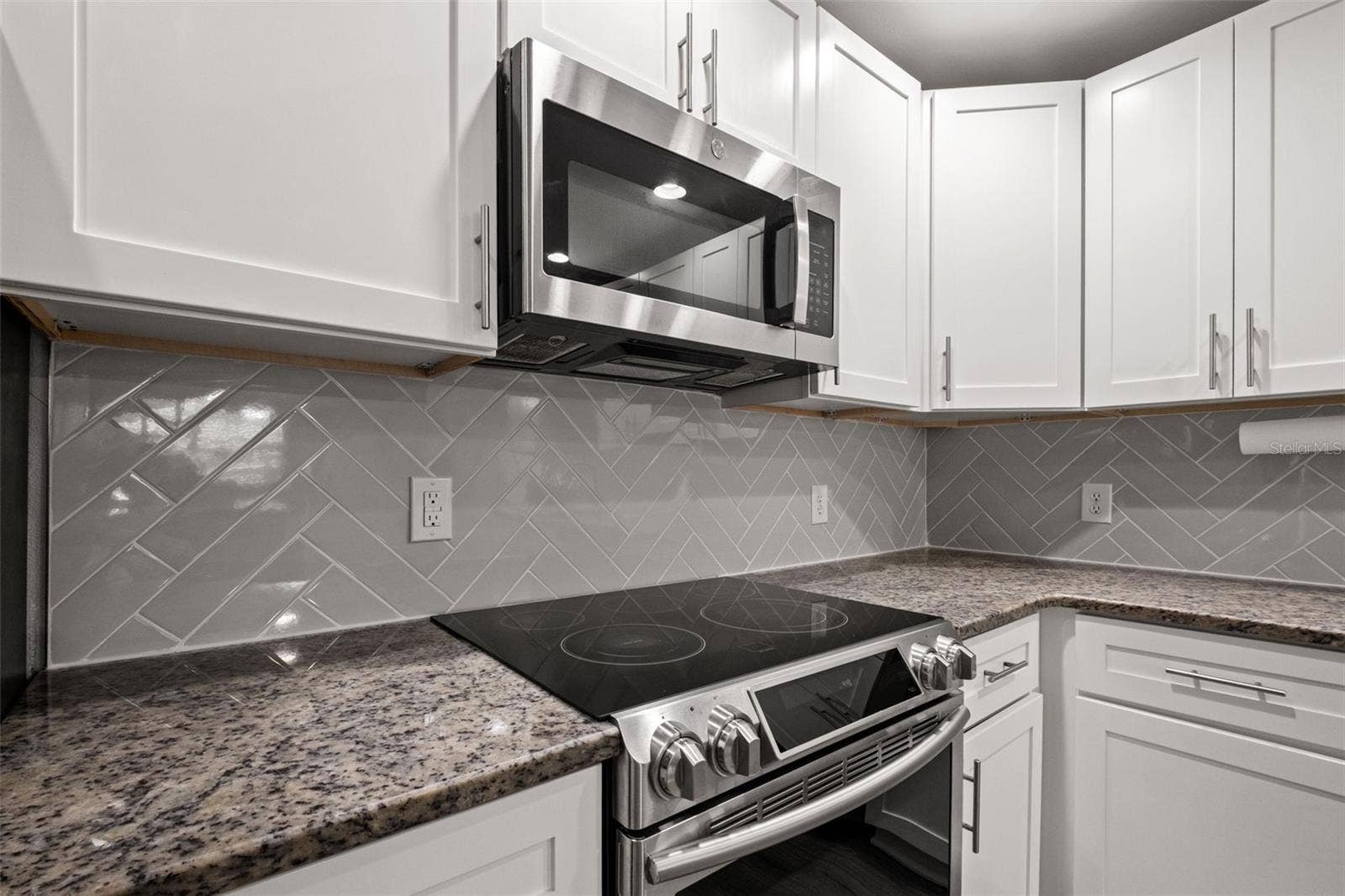 8316 N 10TH STREET, Tampa, FL 33604 8316 N 10TH STREET, Tampa, FL 33604