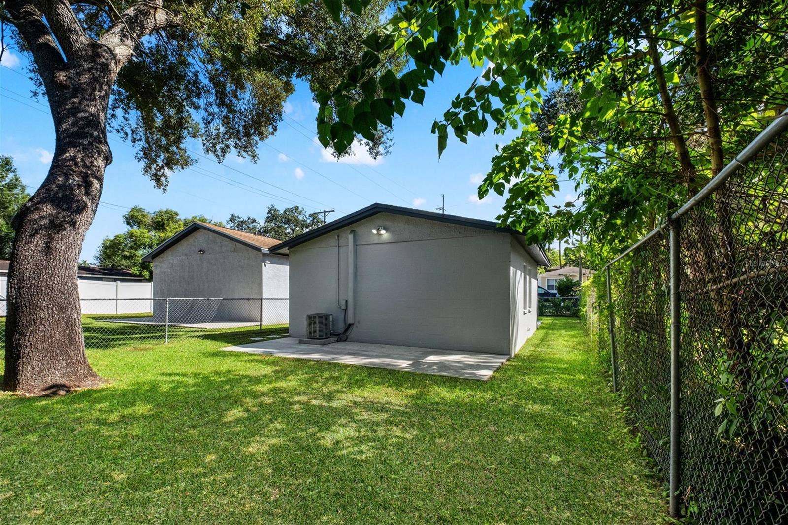 8316 N 10TH STREET, Tampa, FL 33604 8316 N 10TH STREET, Tampa, FL 33604