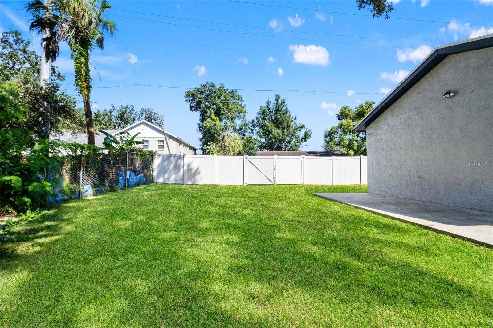 8316 N 10TH STREET, Tampa, FL 33604 8316 N 10TH STREET, Tampa, FL 33604