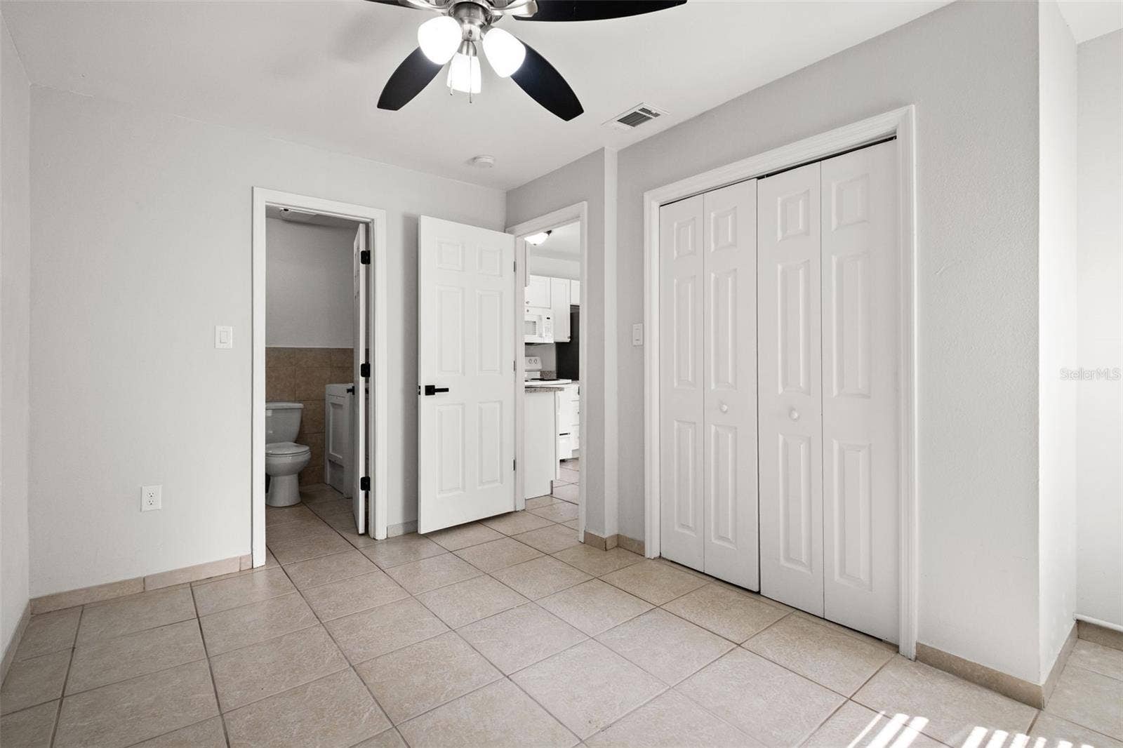 8316 N 10TH STREET, Tampa, FL 33604 8316 N 10TH STREET, Tampa, FL 33604