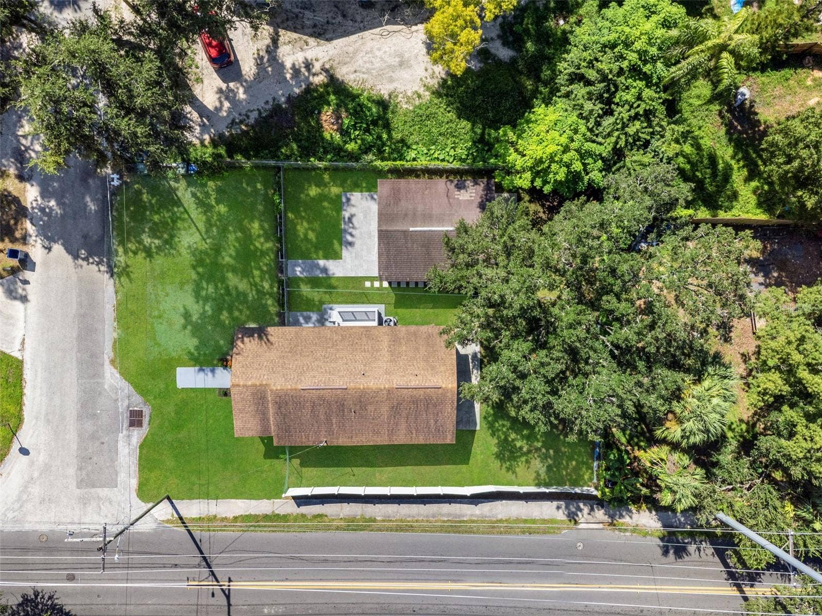 8316 N 10TH STREET, Tampa, FL 33604 8316 N 10TH STREET, Tampa, FL 33604