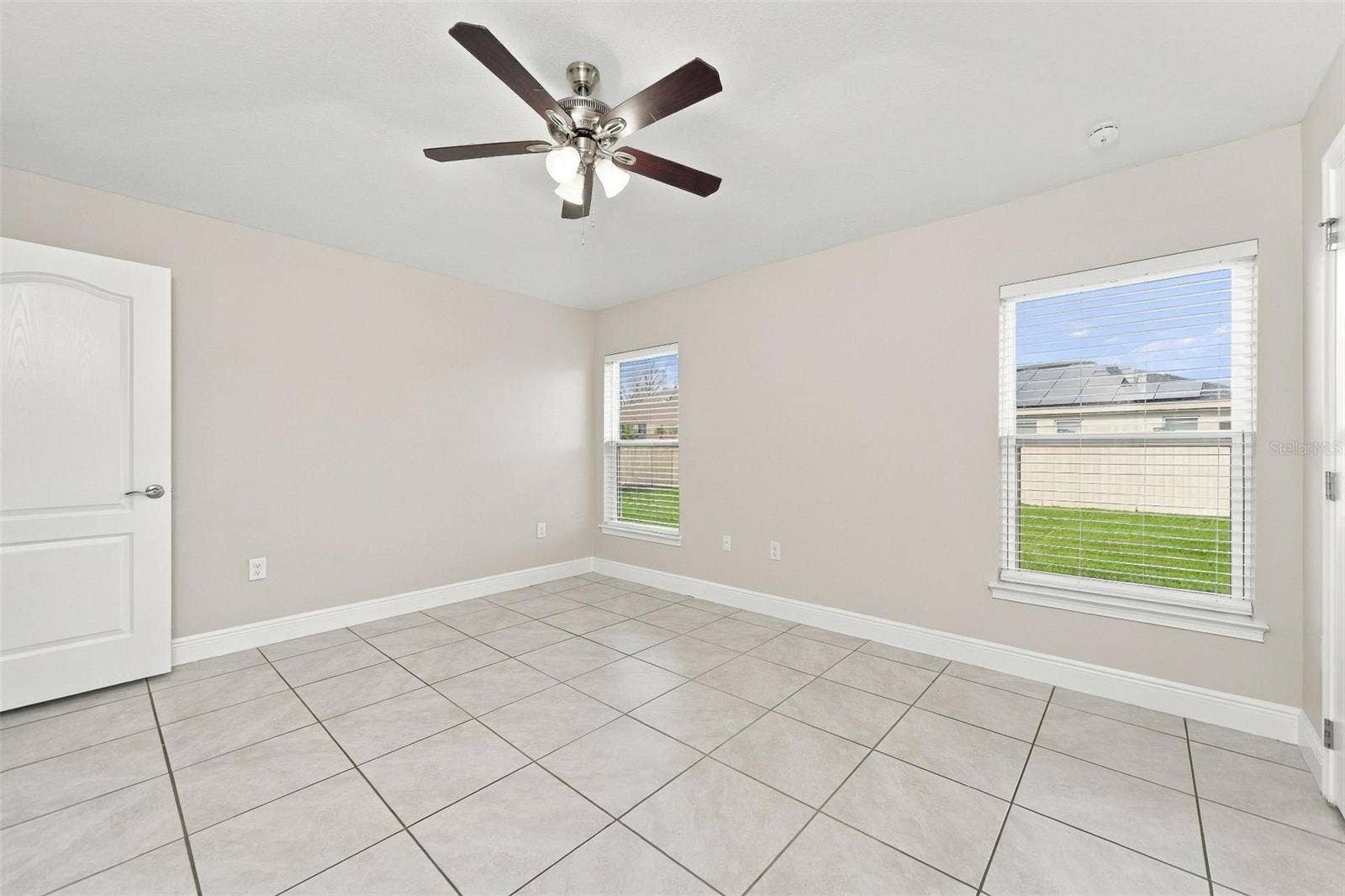 520 BRISTOL CIRCLE, Kissimmee, FL 34758