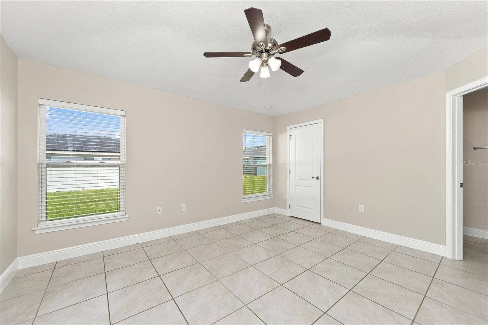 520 BRISTOL CIRCLE, Kissimmee, FL 34758