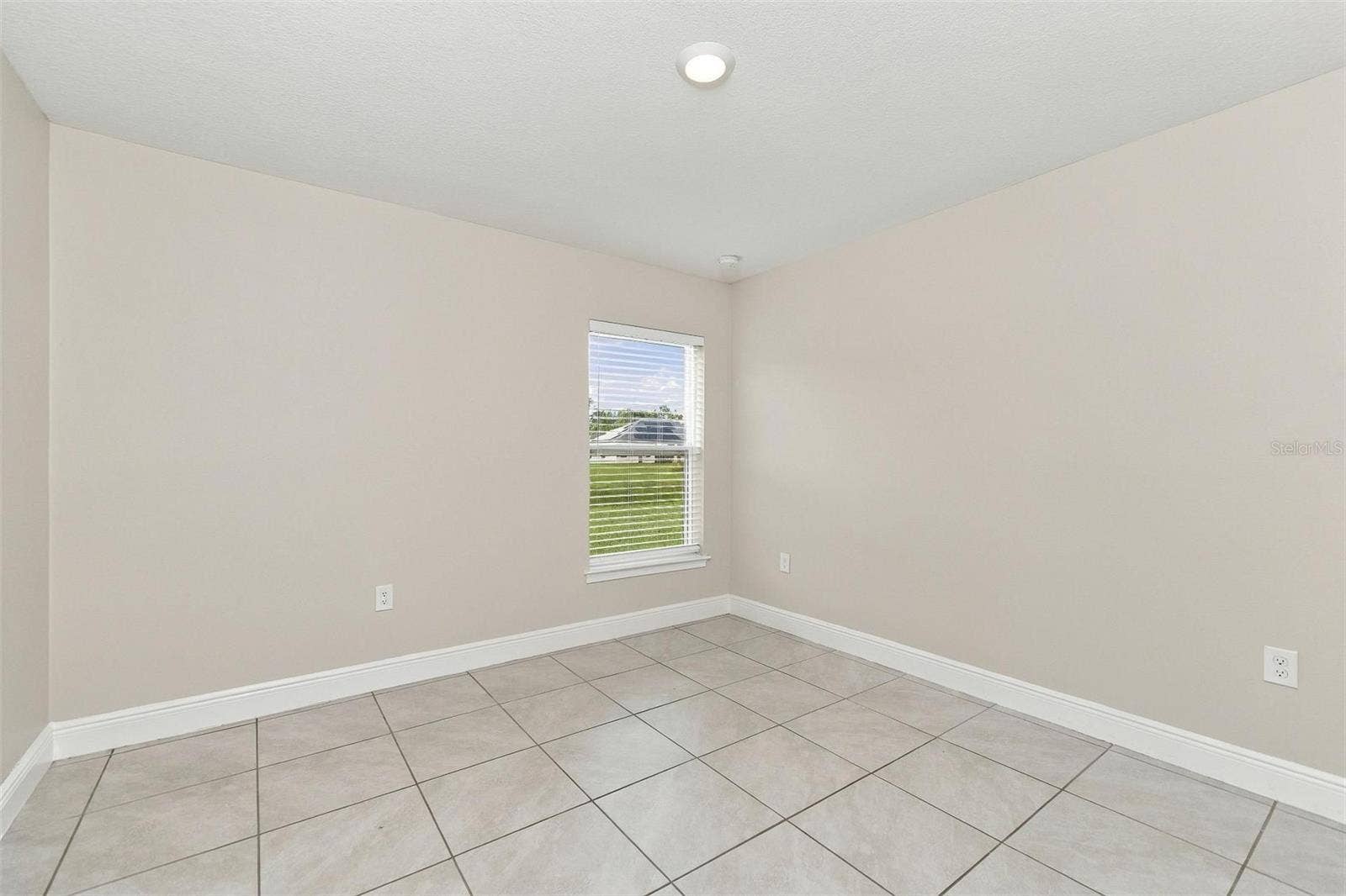 520 BRISTOL CIRCLE, Kissimmee, FL 34758