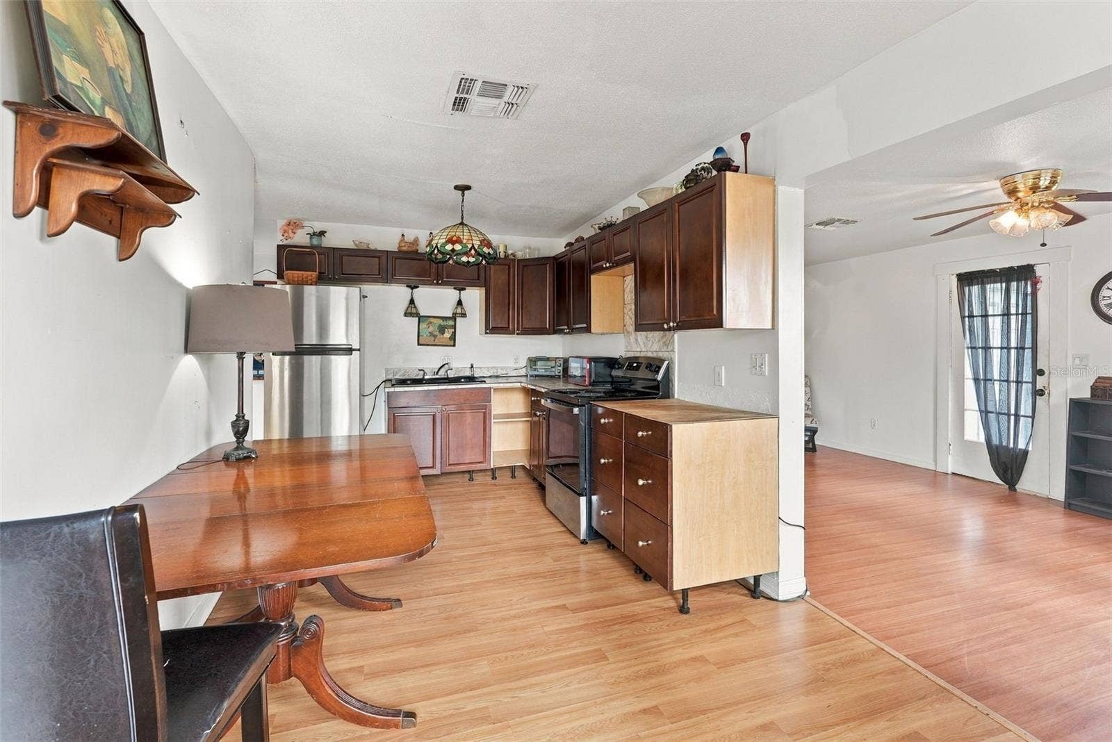 811 E FRIERSON AVENUE, Tampa, FL 33603