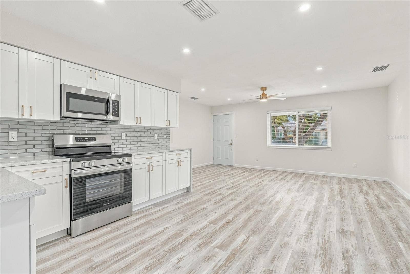 4147 RACCOON LOOP, New Port Richey, FL 34653 4147 RACCOON LOOP, New Port Richey, FL 34653