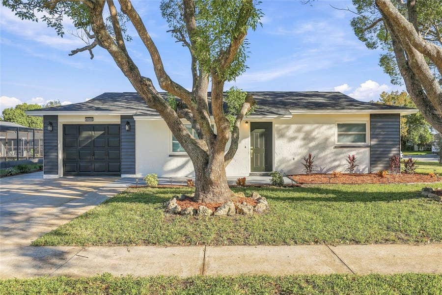 Property photo for 4147 RACCOON LOOP, New Port Richey, FL