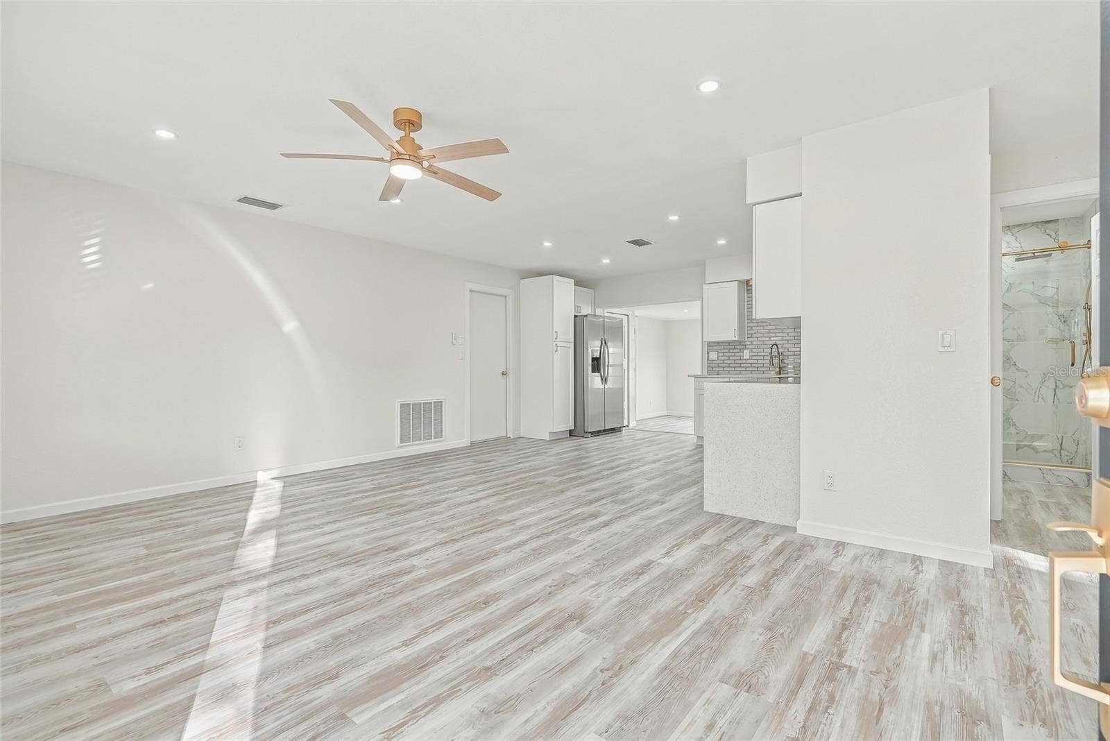 4147 RACCOON LOOP, New Port Richey, FL 34653 4147 RACCOON LOOP, New Port Richey, FL 34653