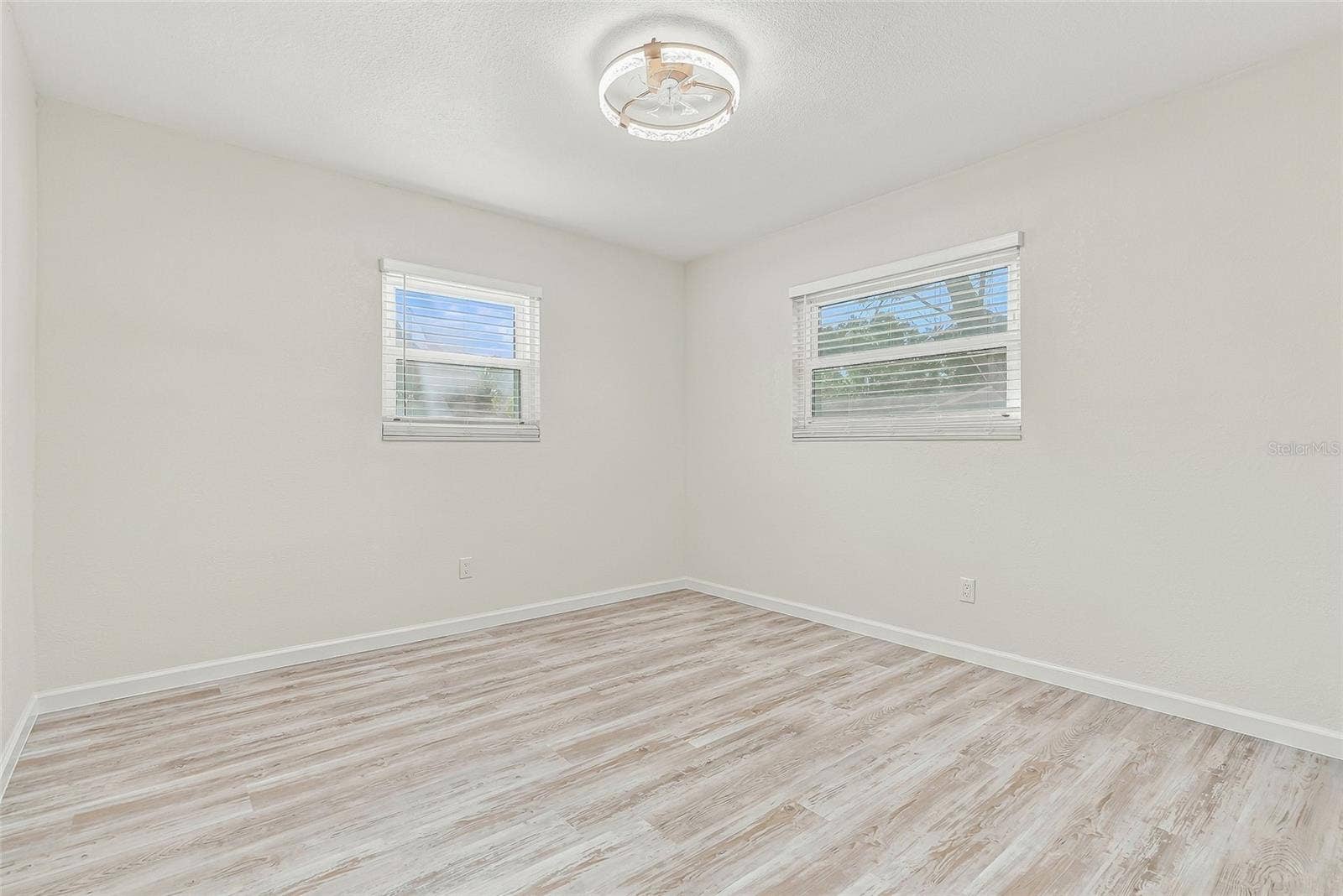 4147 RACCOON LOOP, New Port Richey, FL 34653 4147 RACCOON LOOP, New Port Richey, FL 34653